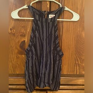 Mossimo women’s flowing tank